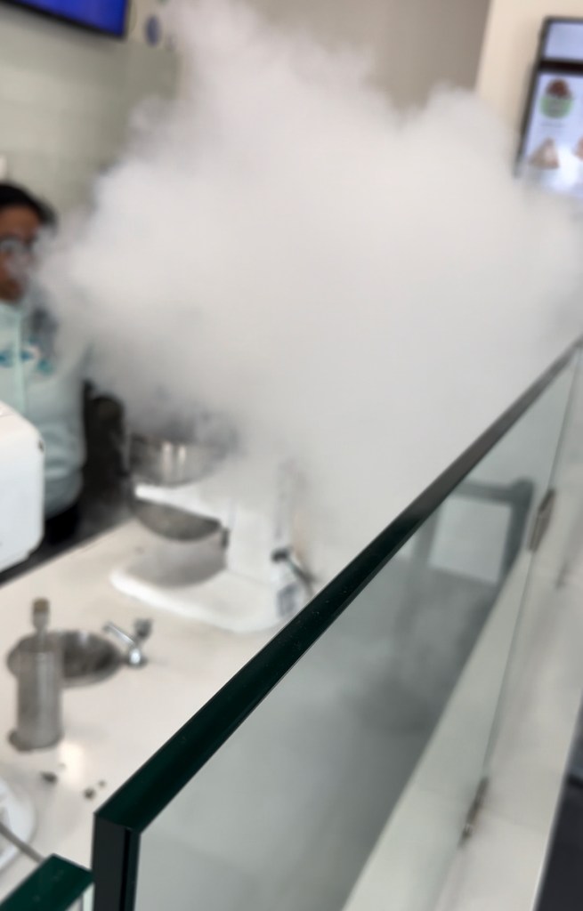 Experience Dallas Texas & Ride in Style with the 2022 Toyota Highlander Hybrid Bronze Edition! 6 Experience Dallas Texas & Ride in Style with the 2022 Toyota Highlander Hybrid Bronze Edition! 2